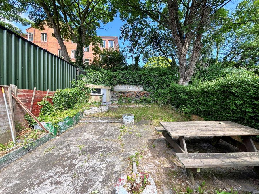 14 Somerton Gardens