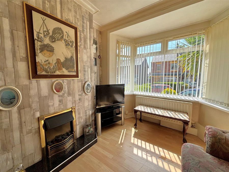 14 Somerton Gardens