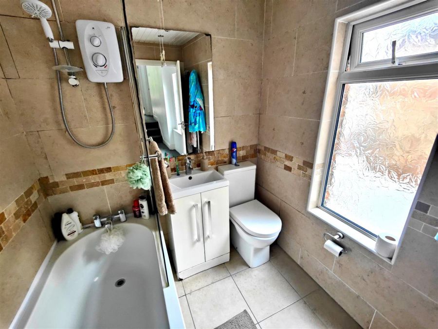 19 Glandore Drive