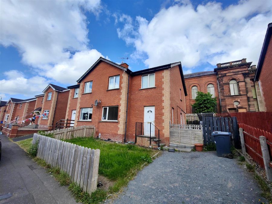2a Canmore Street