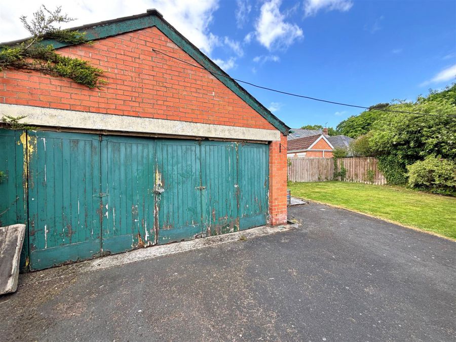 22 Alexandra Gardens