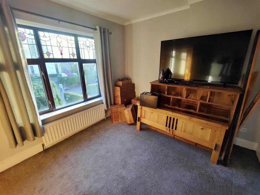 22 Alexandra Gardens