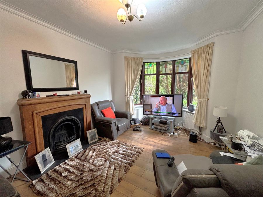 22 Alexandra Gardens