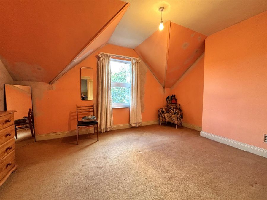 86 Woodvale Road