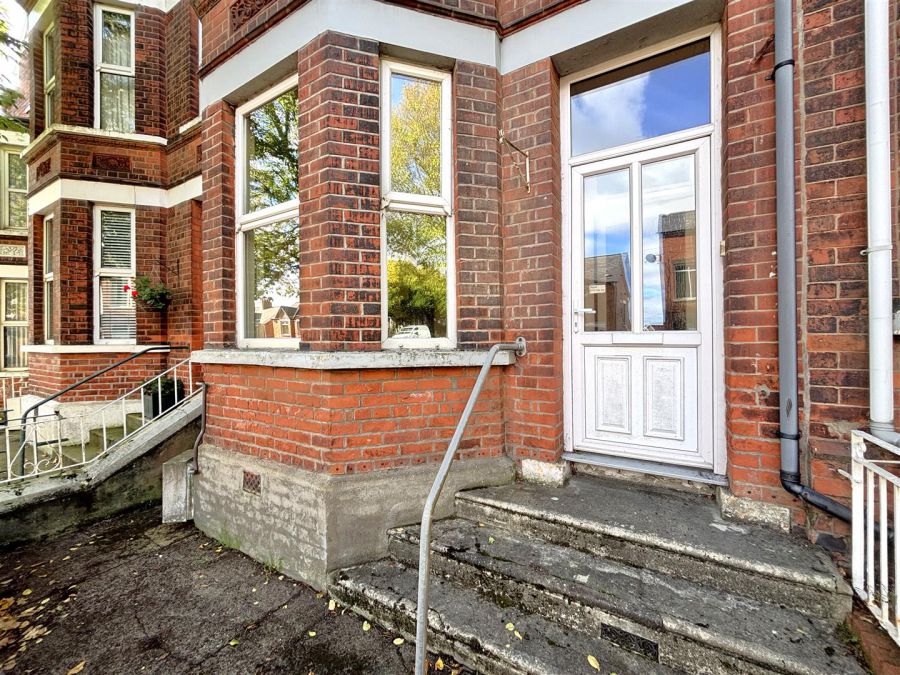86 Woodvale Road 86 Woodvale Road