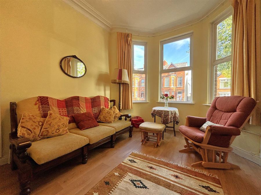 86 Woodvale Road