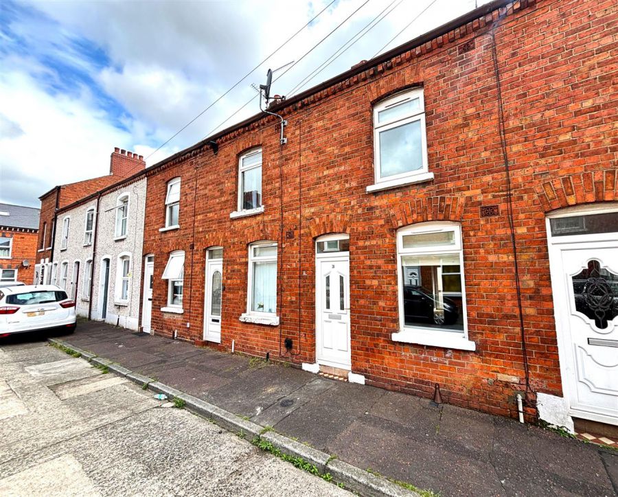 31 Dewey Street