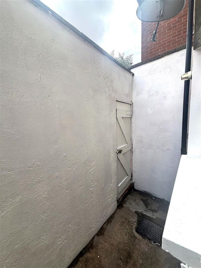 31 Dewey Street