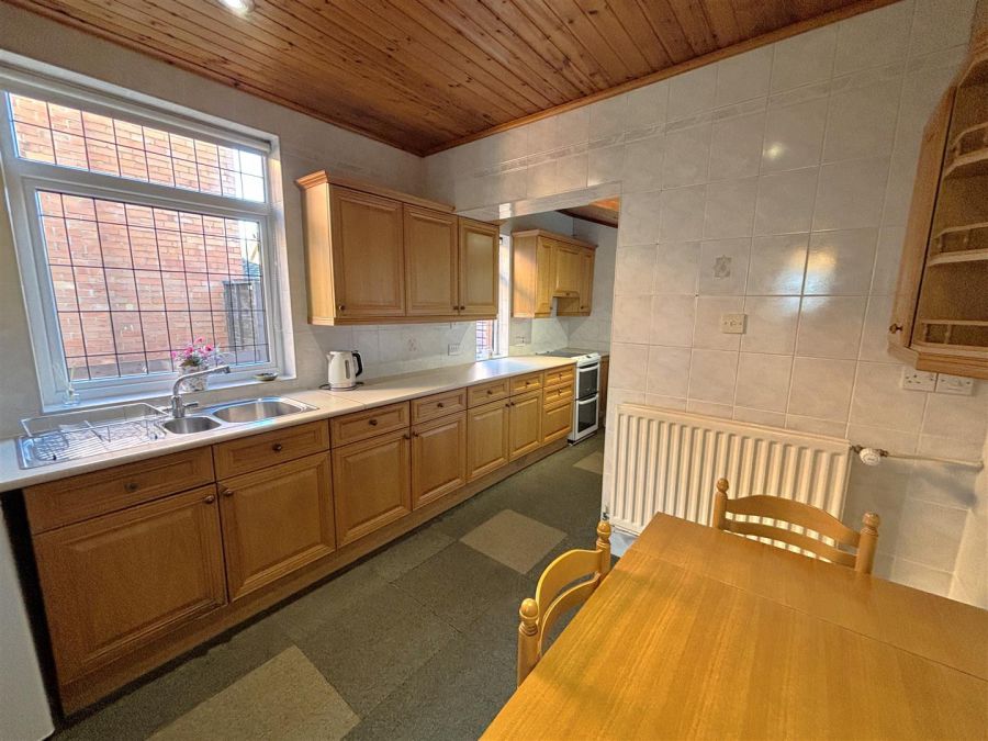 15 Sunningdale Park