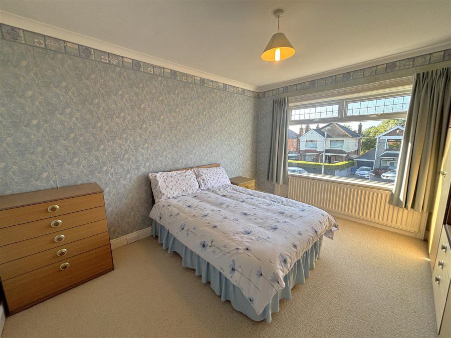 15 Sunningdale Park