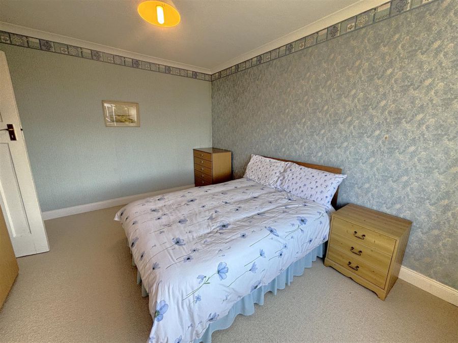 15 Sunningdale Park