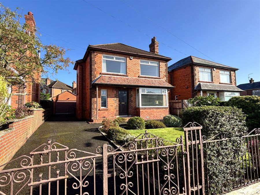 15 Sunningdale Park