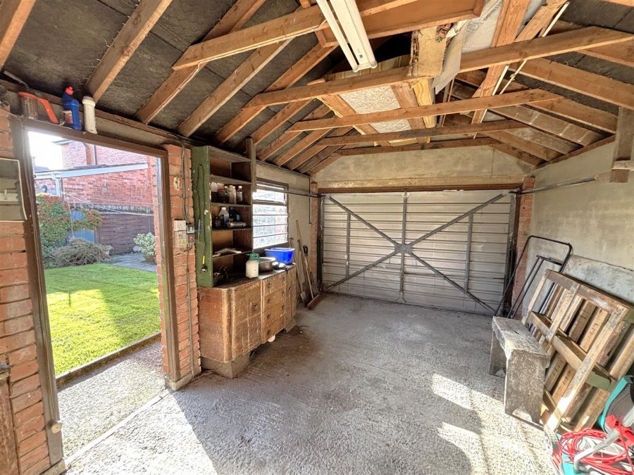 15 Sunningdale Park