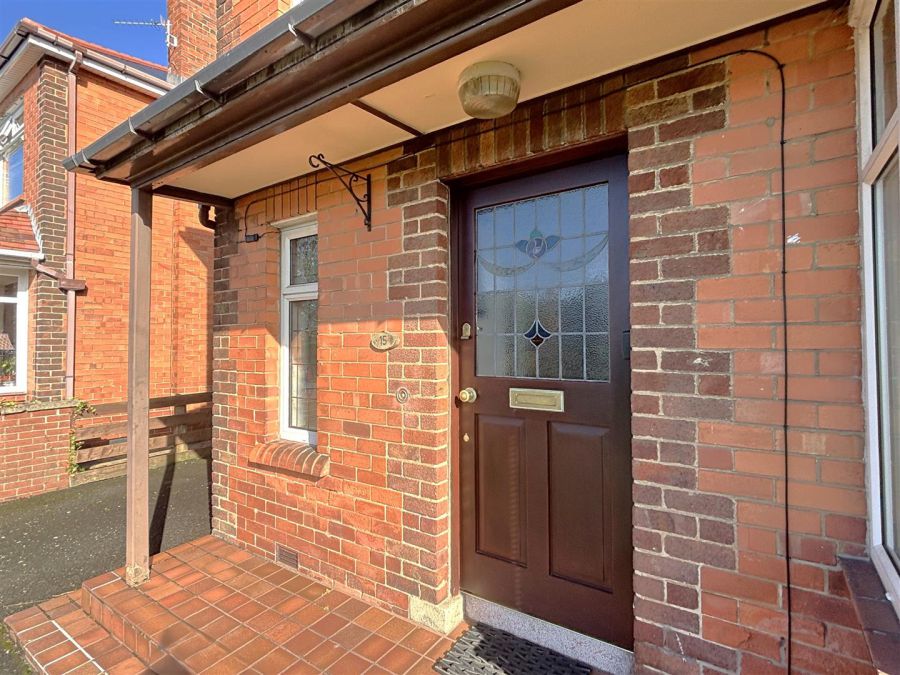 15 Sunningdale Park