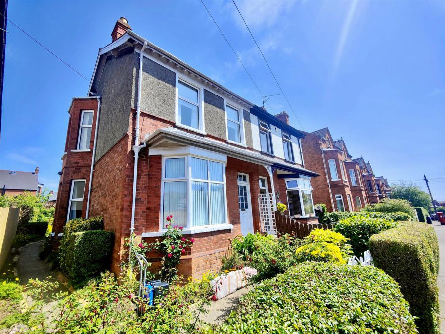 35 Ophir Gardens