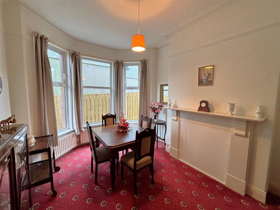 35 Ophir Gardens