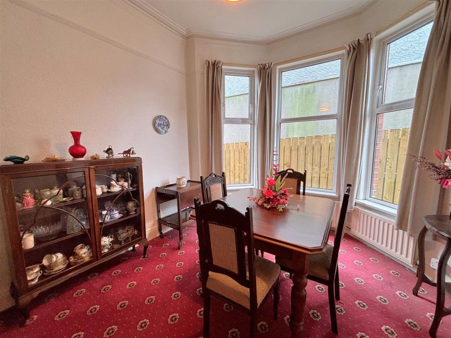 35 Ophir Gardens