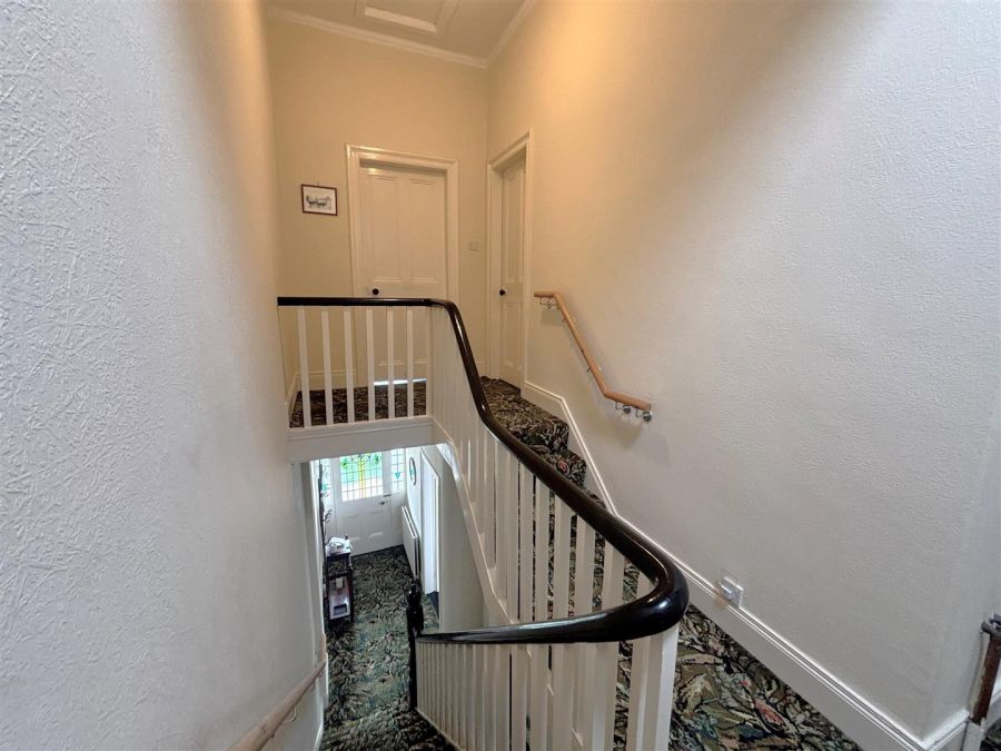 35 Ophir Gardens