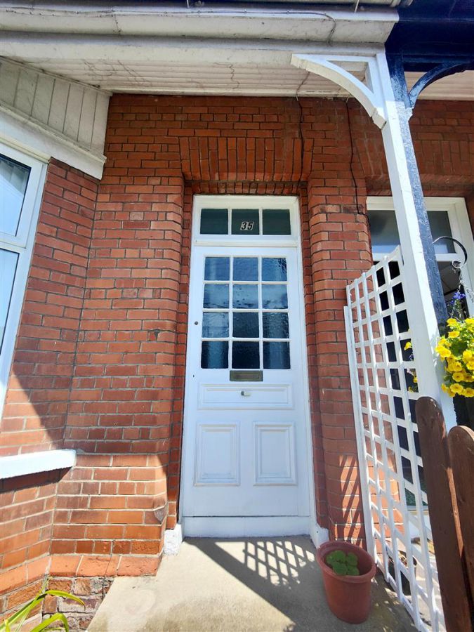 35 Ophir Gardens