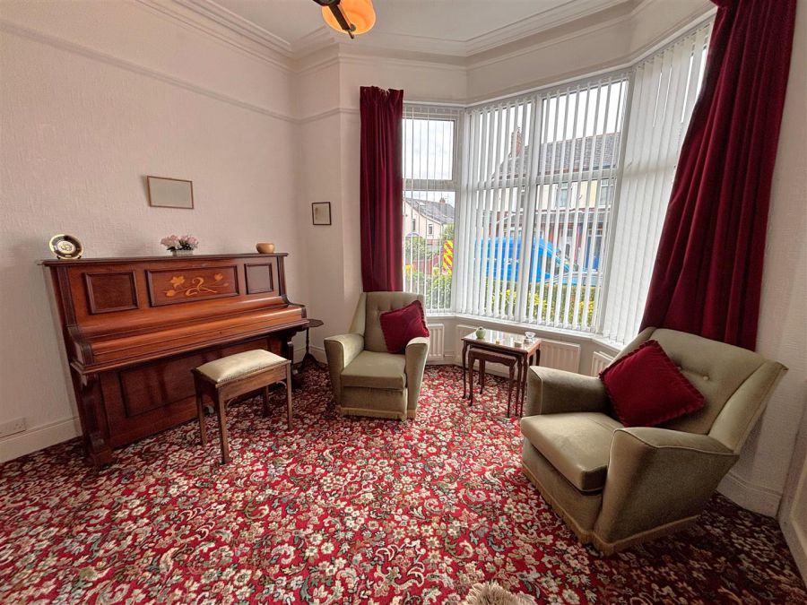 35 Ophir Gardens