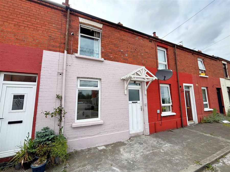 16 Greenland Street