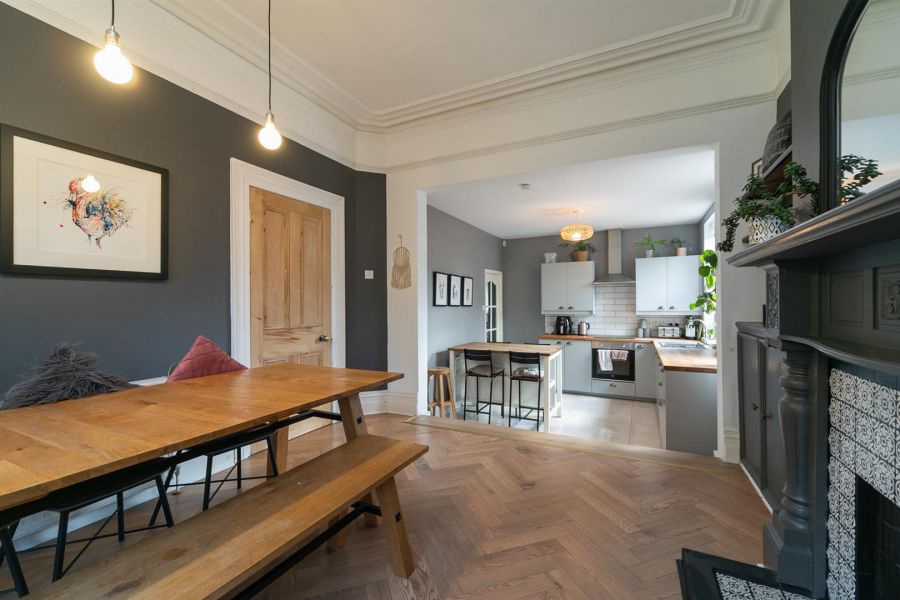 23 Glenburn Park