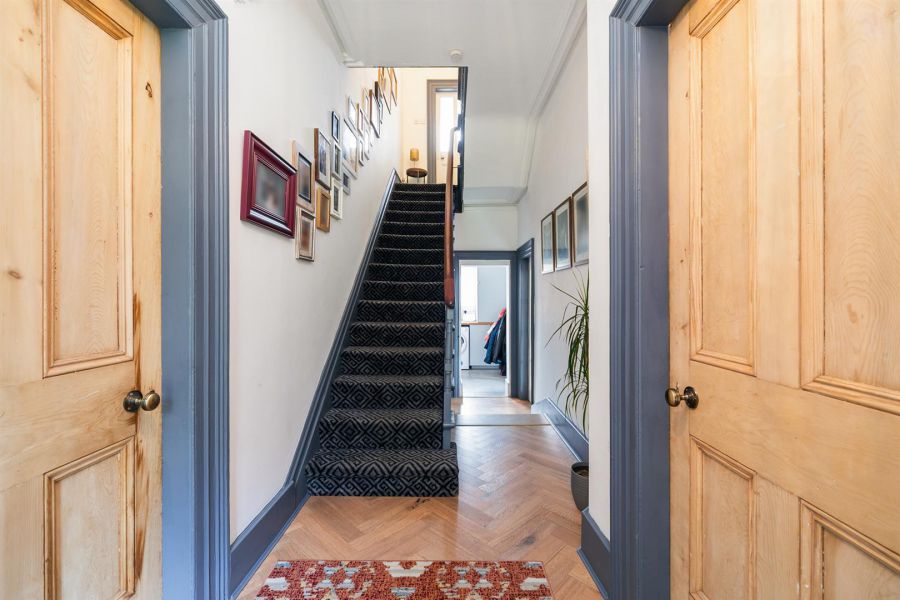 23 Glenburn Park