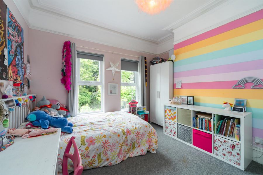 23 Glenburn Park