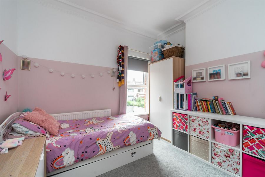 23 Glenburn Park