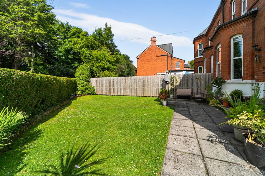 23 Glenburn Park