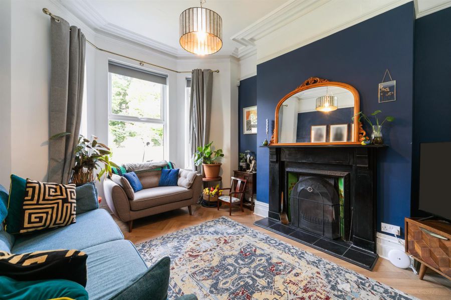 23 Glenburn Park