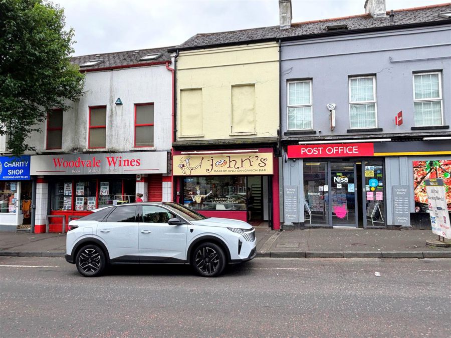 "John`s Bakery And Sandwich Bar", 50 Woodvale Road