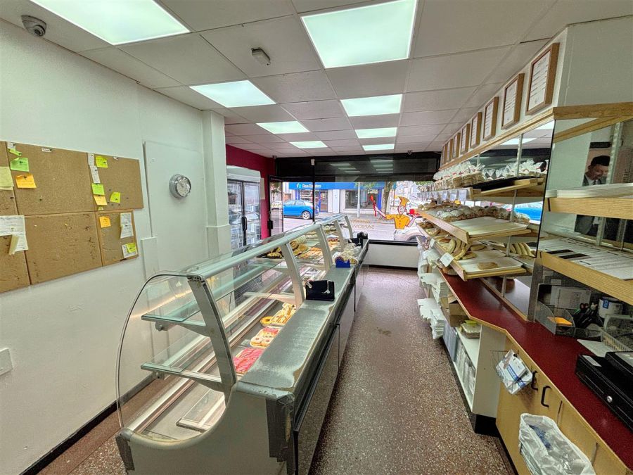 "John`s Bakery And Sandwich Bar", 50 Woodvale Road