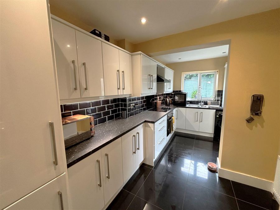 29 Ashfield Gardens