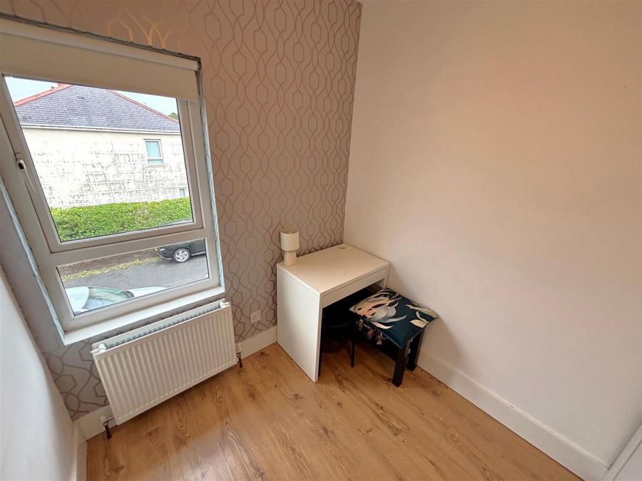 29 Ashfield Gardens
