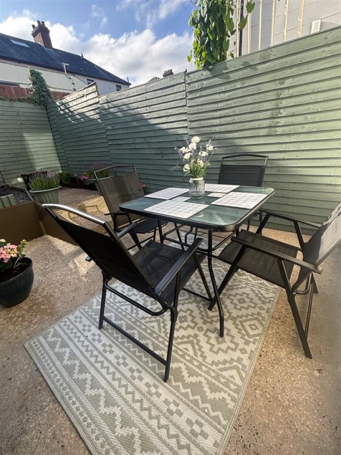 29 Ashfield Gardens
