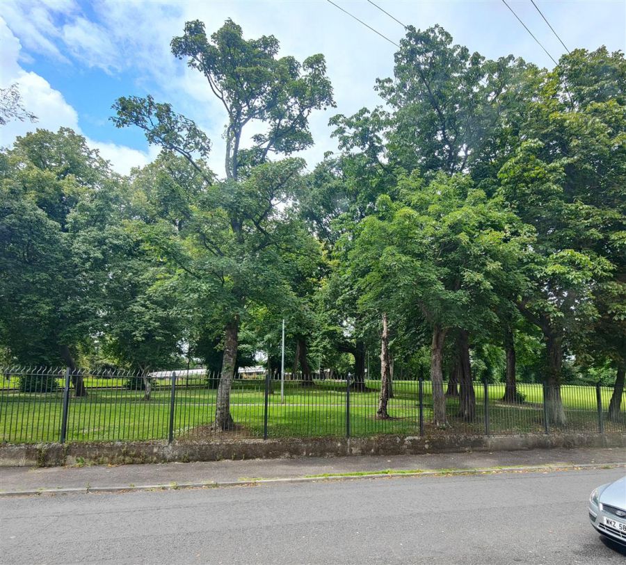 84 Woodvale Avenue