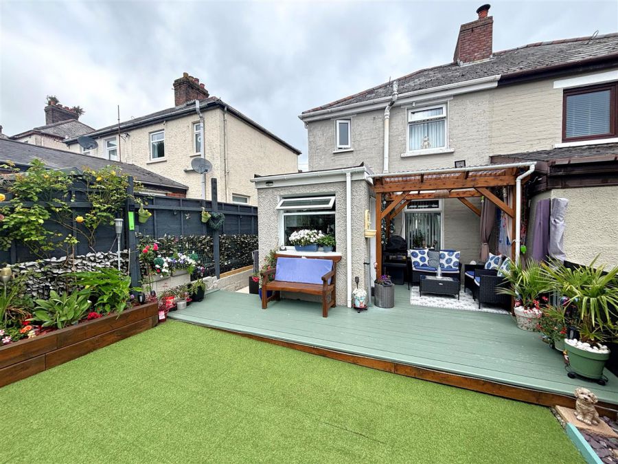 4 Silverstream Gardens
