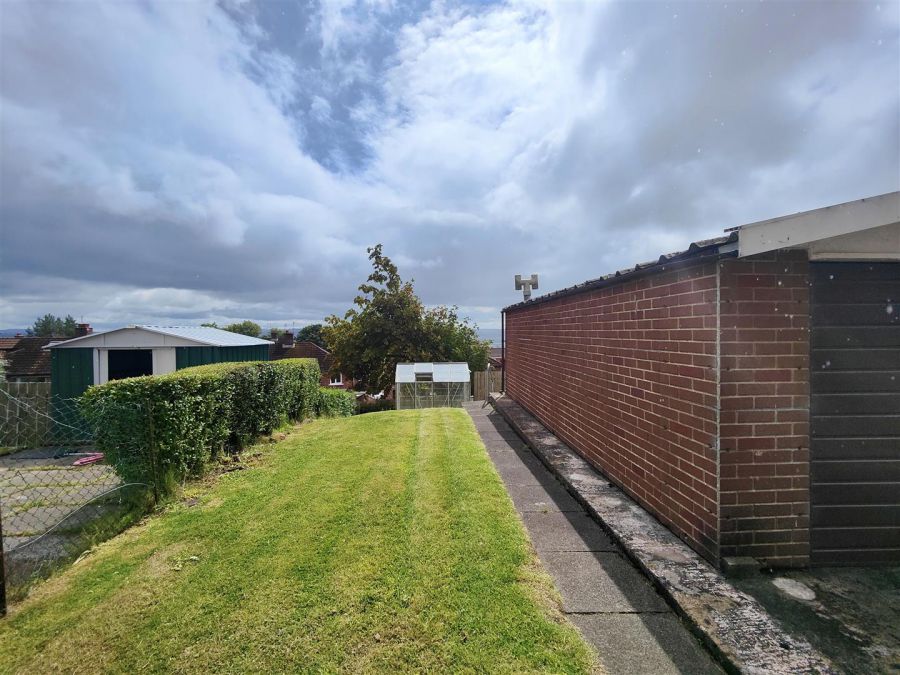 16 Springvale Parade