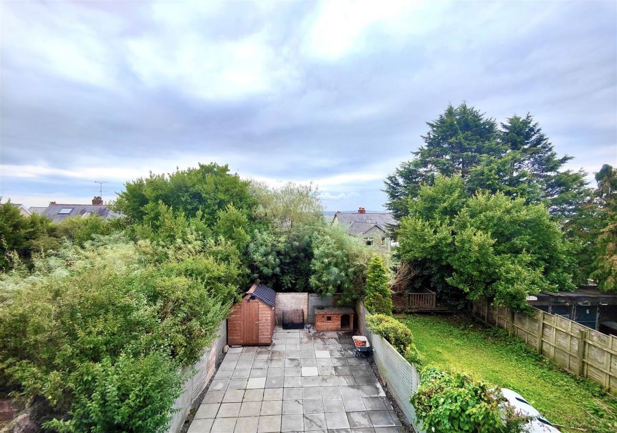 43 Joanmount Park