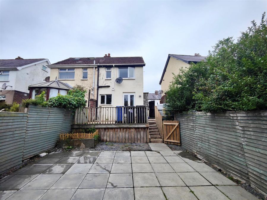 43 Joanmount Park