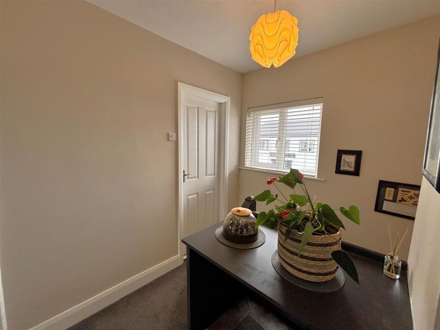 25 Glanleam Drive