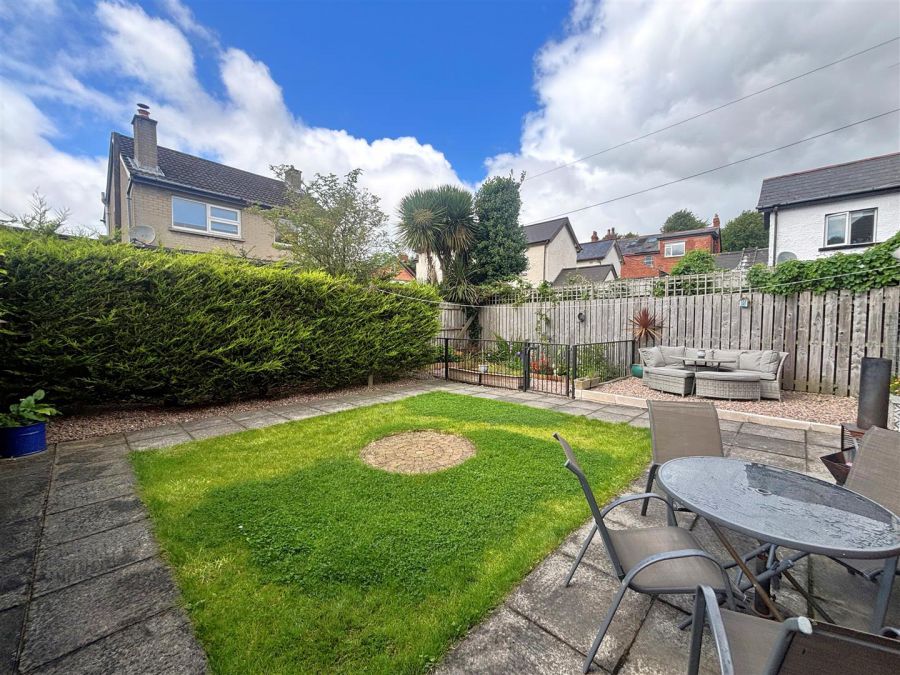 25 Glanleam Drive