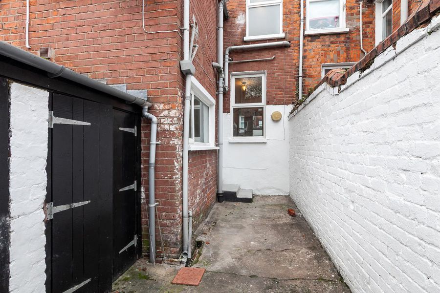 15 Glantane Drive