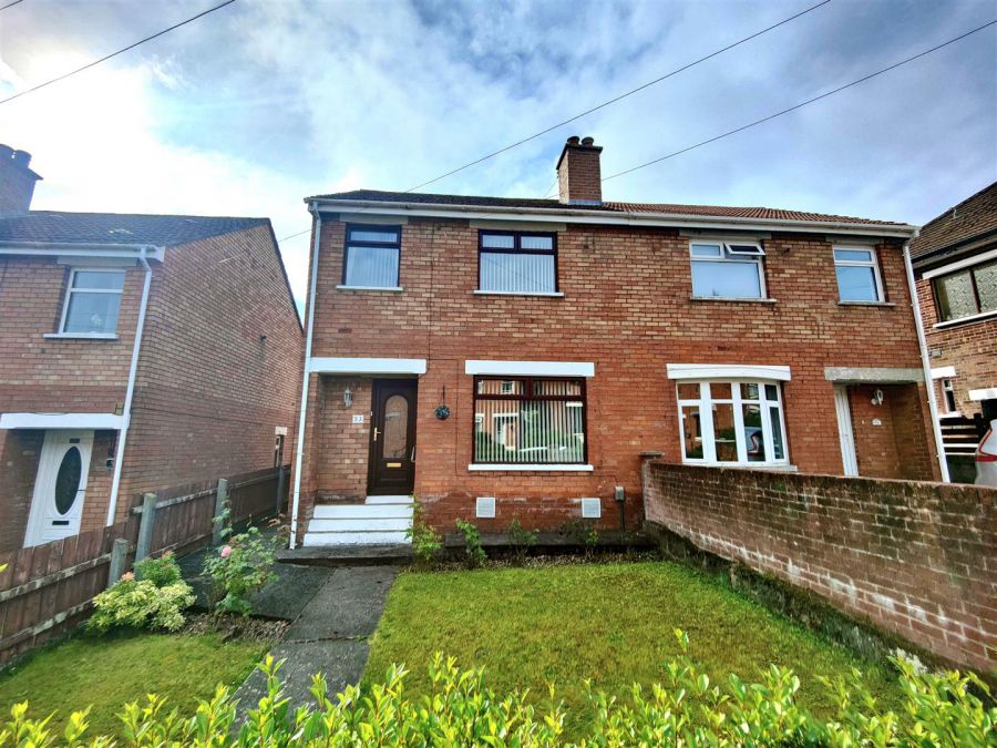 53 Wheatfield Gardens