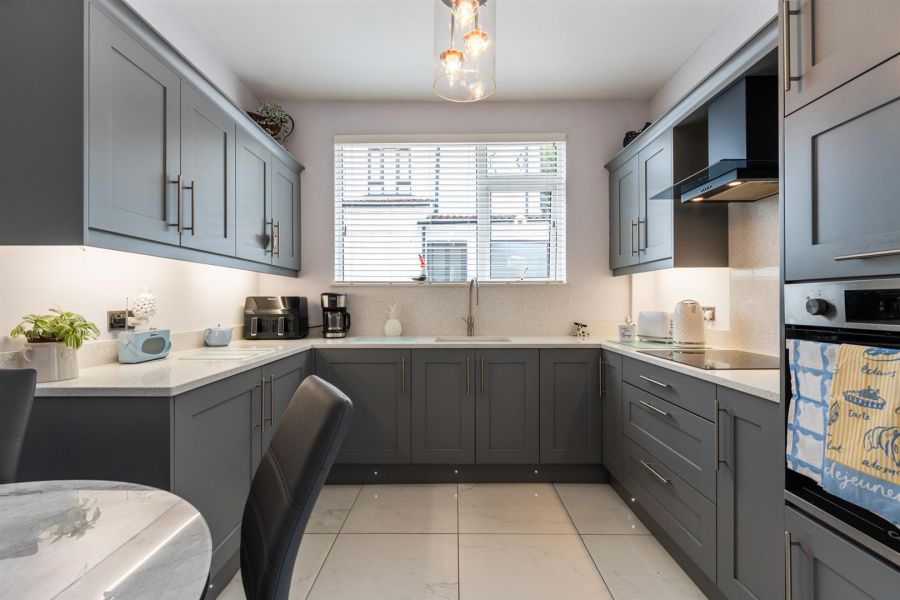 231 Ballygomartin Road