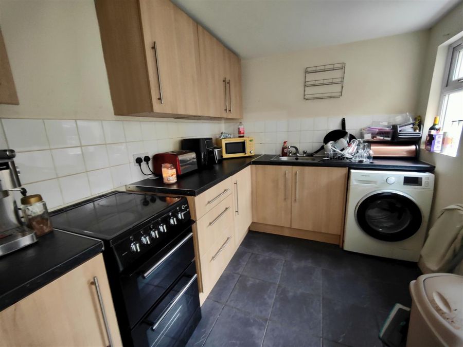 5 Ainsworth Street 5 Ainsworth Street
