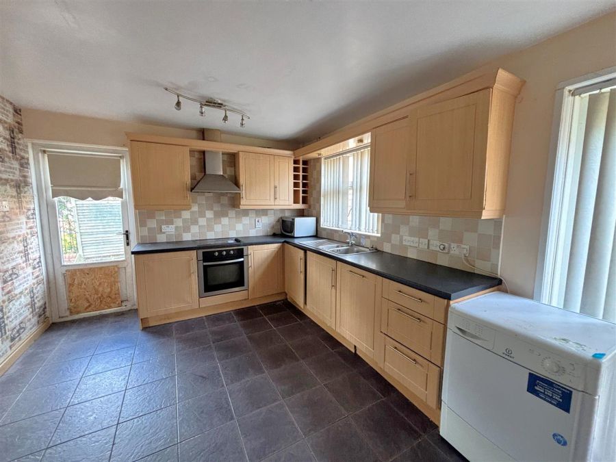 19 Ambleside Court