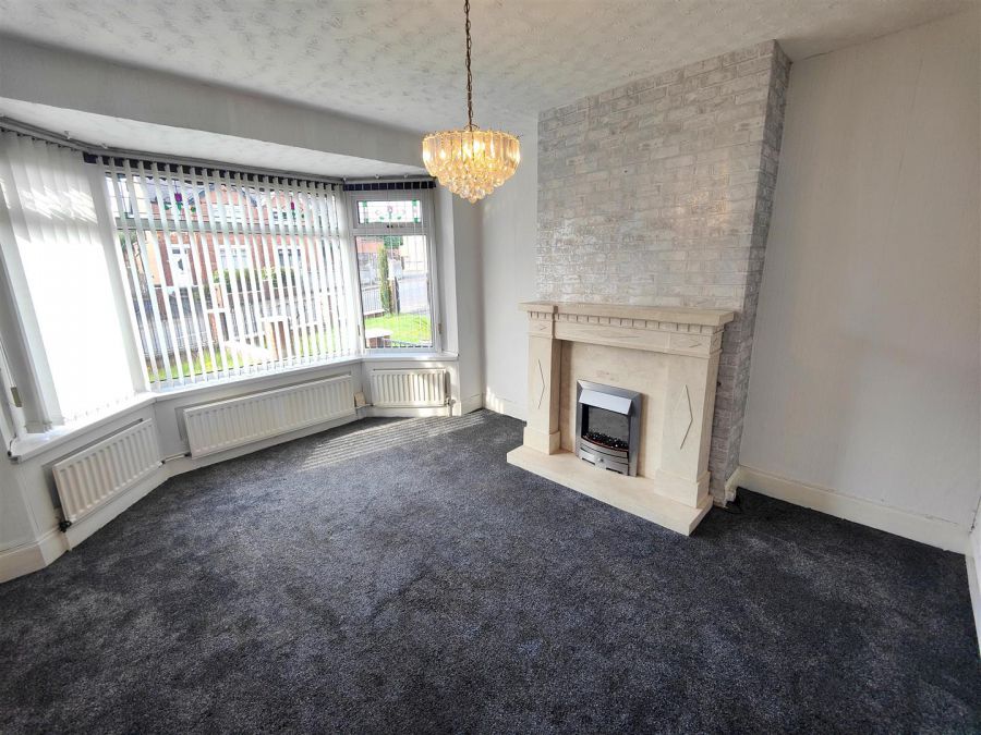 44 Lowwood Park