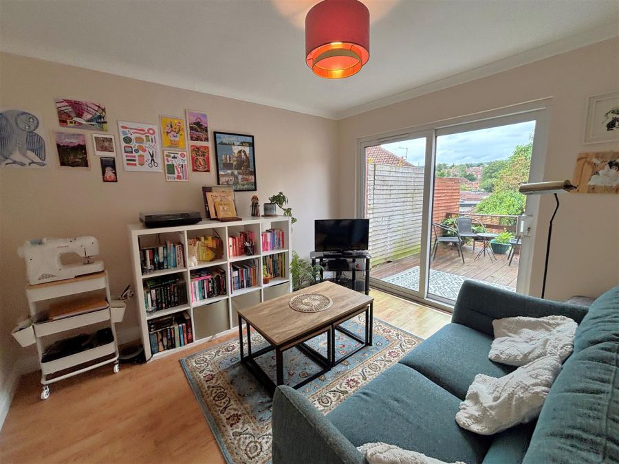 27 Mountainview Park